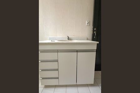 Apartamento à venda com 132m², 3 quartos e sem vagaBanheiro Social