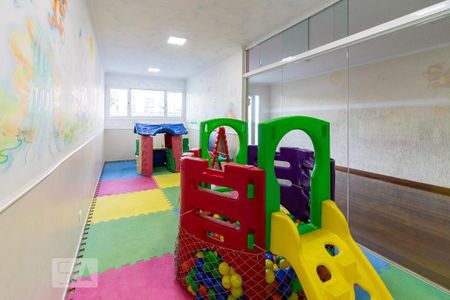 Apartamento à venda com 108m², 3 quartos e 2 vagas Apartamento à venda com 108m², 3 quartos e 2 vagasArea Comum - Playground