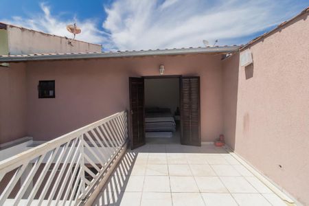 Casa à venda com 76m², 2 quartos e 2 vagasSacada