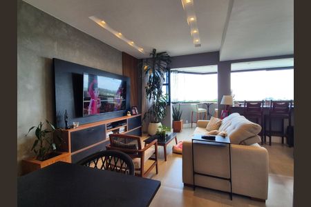 Apartamento à venda com 87m², 2 quartos e 1 vaga Apartamento à venda com 87m², 2 quartos e 1 vagaSala