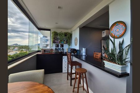 Apartamento à venda com 87m², 2 quartos e 1 vaga Apartamento à venda com 87m², 2 quartos e 1 vagaVaranda