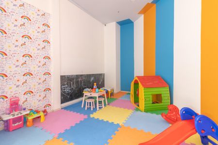 Apartamento à venda com 87m², 2 quartos e 1 vaga Apartamento à venda com 87m², 2 quartos e 1 vagaÁrea comum