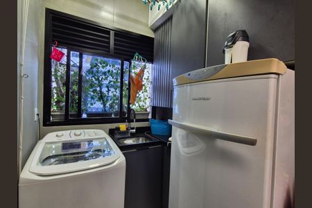 Apartamento à venda com 87m², 2 quartos e 1 vaga Apartamento à venda com 87m², 2 quartos e 1 vagaÁrea de serviço