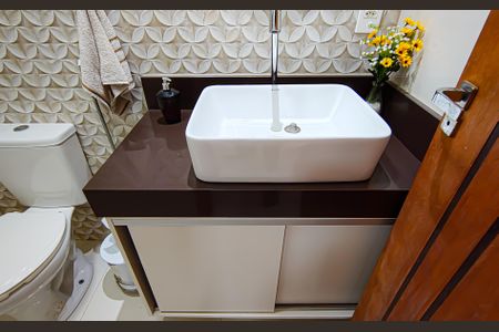 Casa à venda com 100m², 3 quartos e 3 vagaslavabo