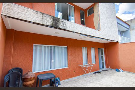 Casa à venda com 100m², 3 quartos e 3 vagasfrente da casa