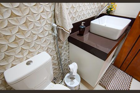 Casa à venda com 100m², 3 quartos e 3 vagaslavabo