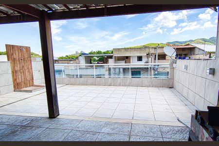 Casa à venda com 100m², 3 quartos e 3 vagasterraço