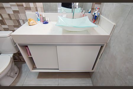 Casa à venda com 100m², 3 quartos e 3 vagasquarto 3 suite