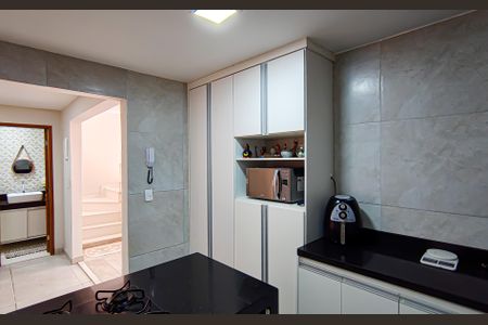 Casa à venda com 100m², 3 quartos e 3 vagascozinha