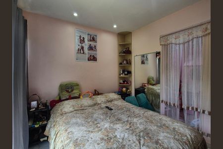 Casa à venda com 350m², 3 quartos e 2 vagasQuarto 1 (casa 2)