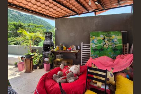 Casa à venda com 350m², 3 quartos e 2 vagasVaranda gourmet