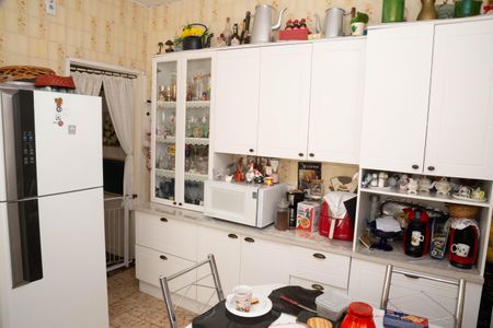 Casa à venda com 100m², 4 quartos e 1 vagaCozinha