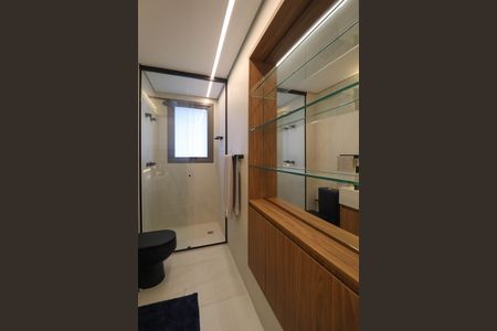 Apartamento à venda com 145m², 2 quartos e 2 vagasBanheiro da Suíte 1