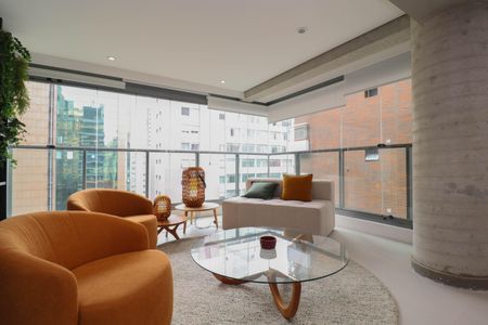 Apartamento à venda com 145m², 2 quartos e 2 vagasSala