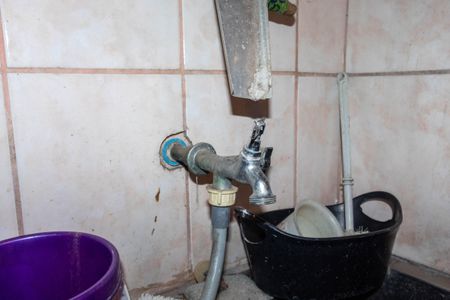 Casa à venda com 250m², 5 quartos e 2 vagasÁrea de Serviço 1 (Torneira)