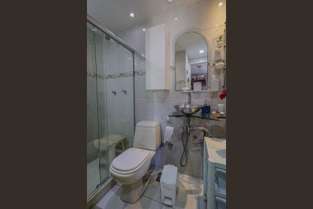 Apartamento à venda com 169m², 3 quartos e 2 vagasBanheiro da Suíte 2