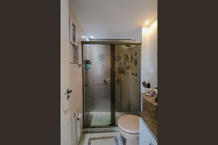 Apartamento à venda com 169m², 3 quartos e 2 vagasBanheiro Social