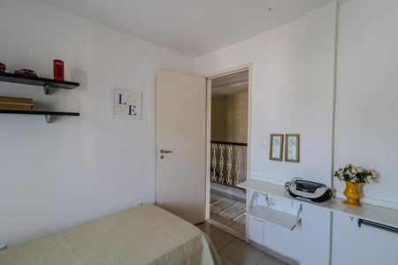 Apartamento à venda com 169m², 3 quartos e 2 vagasQuarto 3