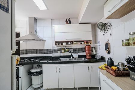 Apartamento à venda com 169m², 3 quartos e 2 vagasCozinha
