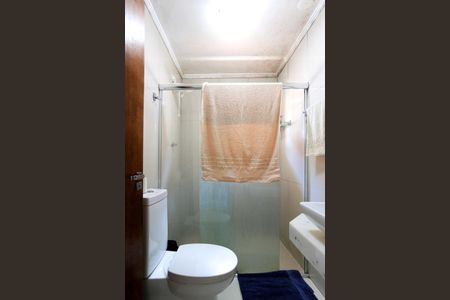 Casa à venda com 180m², 3 quartos e 2 vagas Casa à venda com 180m², 3 quartos e 2 vagasBanheiro do Quarto 4