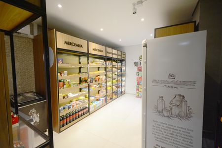 Apartamento para alugar com 42m², 2 quartos e 1 vagaÁrea comum - Minimercado