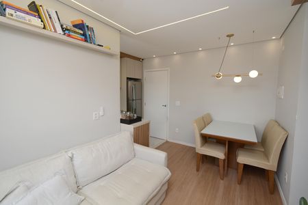 Apartamento para alugar com 42m², 2 quartos e 1 vagaSala