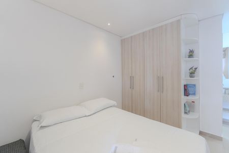 Apartamento à venda com 42m², 1 quarto e 1 vagaQuarto