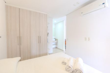 Apartamento à venda com 42m², 1 quarto e 1 vagaQuarto