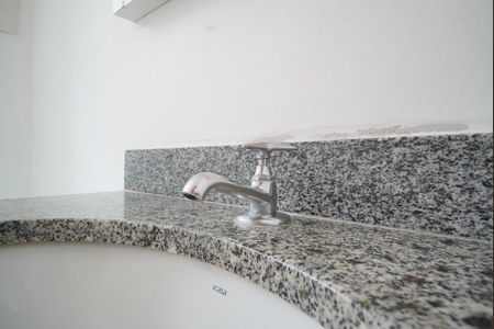 Apartamento para alugar com 54m², 2 quartos e 1 vagaBanheiro Corredor - Torneira