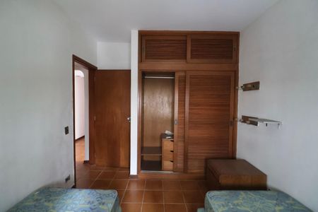 Apartamento para alugar com 140m², 4 quartos e 3 vagasQuarto 2