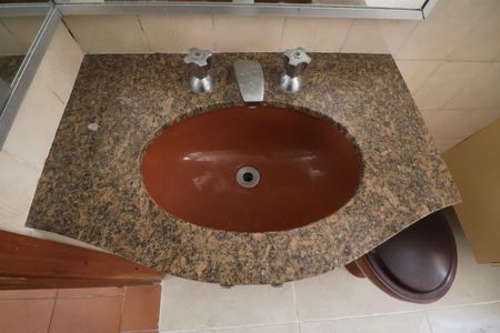 Apartamento para alugar com 140m², 4 quartos e 3 vagasBanheiro Social