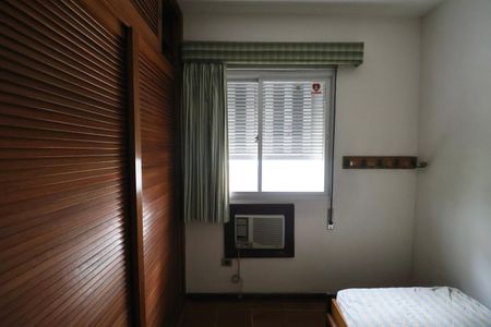 Apartamento para alugar com 140m², 4 quartos e 3 vagasQuarto