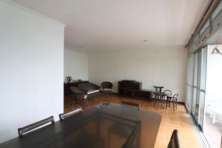 Apartamento para alugar com 140m², 4 quartos e 3 vagasSala