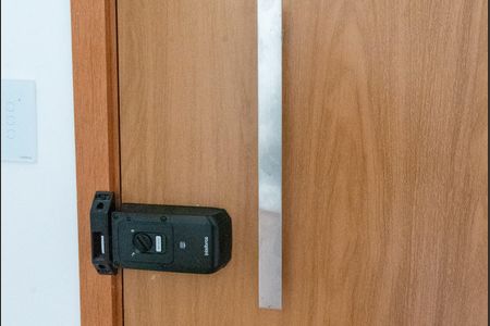 Apartamento à venda com 55m², 2 quartos e 1 vaga Apartamento à venda com 55m², 2 quartos e 1 vagaFechadura Eletrônica