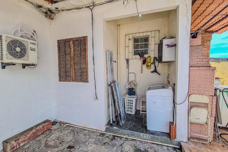 Casa à venda com 300m², 1 quarto e 1 vagaÁrea de Serviço