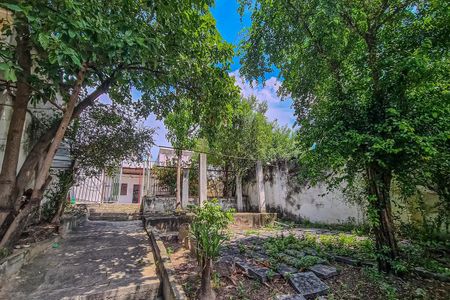 Casa à venda com 300m², 1 quarto e 1 vagaEntrada