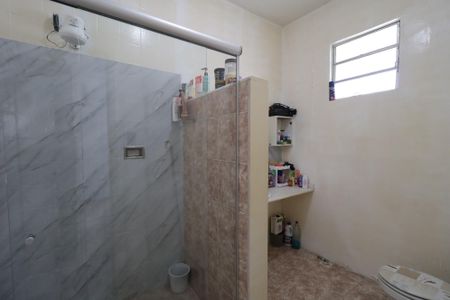 Casa à venda com 300m², 1 quarto e 1 vagaBanheiro