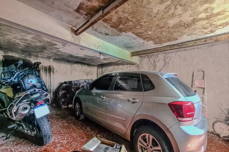 Casa à venda com 300m², 1 quarto e 1 vagaGaragem