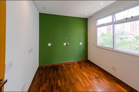 Apartamento à venda com 120m², 4 quartos e 2 vagasQuarto 3