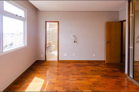 Apartamento à venda com 120m², 4 quartos e 2 vagasQuarto 4