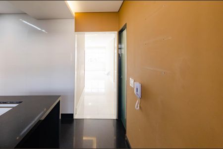 Apartamento à venda com 120m², 4 quartos e 2 vagasCozinha