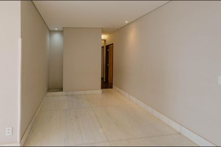 Apartamento à venda com 120m², 4 quartos e 2 vagasSala