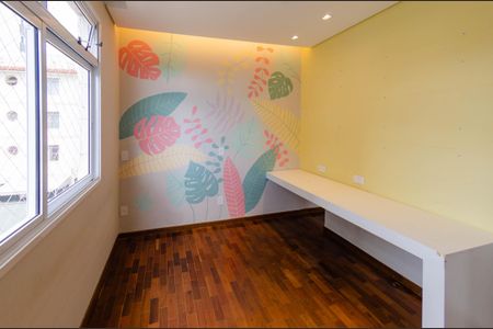 Apartamento à venda com 120m², 4 quartos e 2 vagasQuarto 2