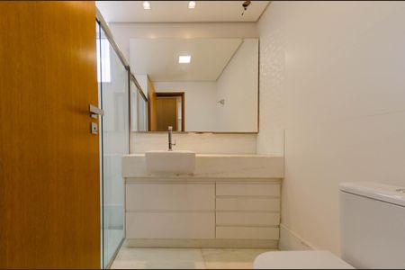 Apartamento à venda com 120m², 4 quartos e 2 vagasBanheiro