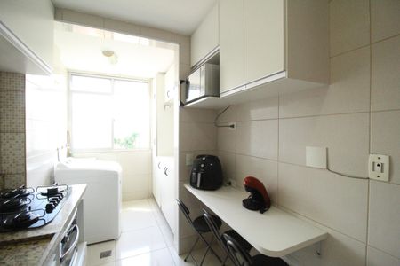 Apartamento à venda com 161m², 4 quartos e 2 vagasCozinha