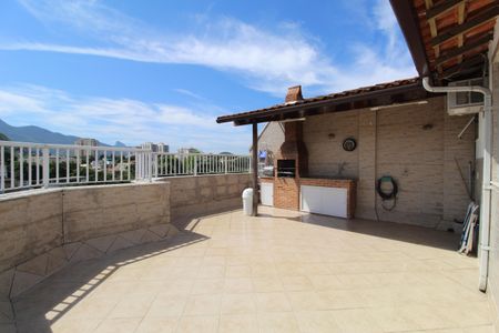 Apartamento à venda com 161m², 4 quartos e 2 vagasTerraço - Churrasqueira