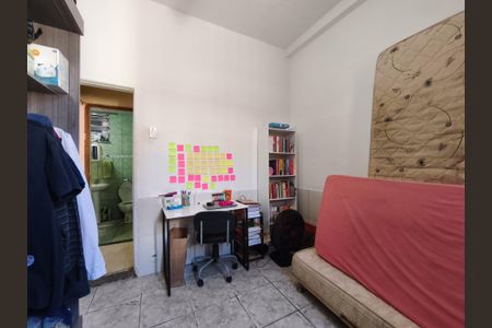 Casa à venda com 74m², 5 quartos e sem vagaQuarto 2