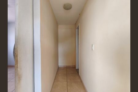 Casa à venda com 74m², 5 quartos e sem vagaCorredor