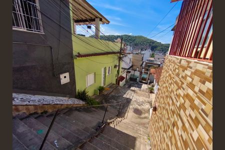 Casa à venda com 74m², 5 quartos e sem vagaFachada