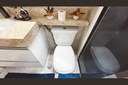 Apartamento à venda com 75m², 3 quartos e 1 vaga Apartamento à venda com 75m², 3 quartos e 1 vagaBanheiro